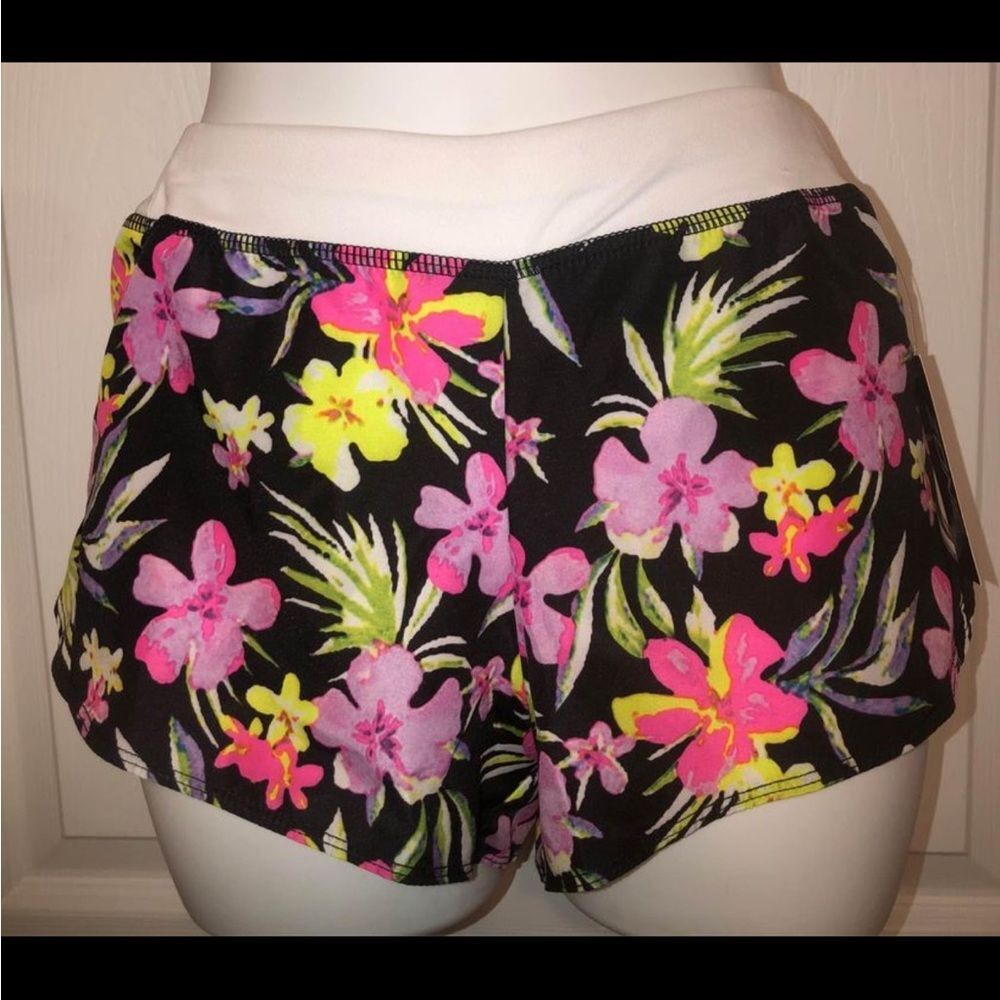 Zone Pro Sz M (7/8) Girls Floral Black Athletic Shorts NEW
